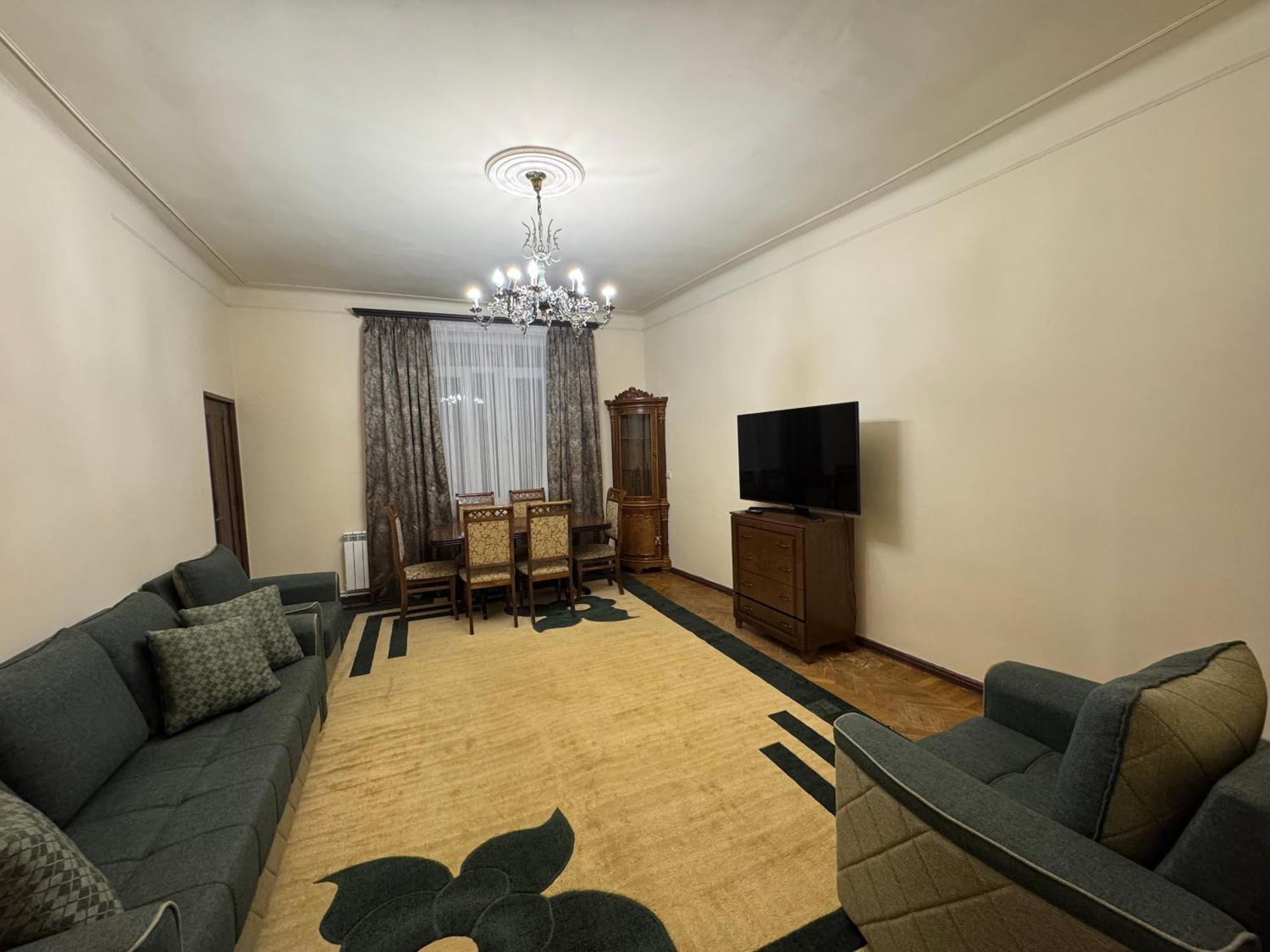 Apartments On Paronyan 15 Ереван Экстерьер фото